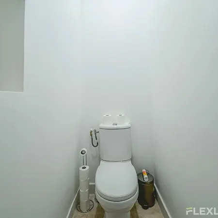 Charming Haussmannian One Bedroom - Near Opera アパート