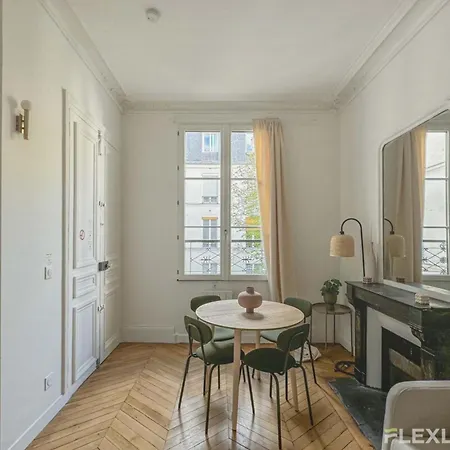 Charming Haussmannian One Bedroom - Near Opera 巴黎